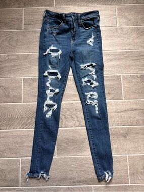 Dark Blue Distressed Women’s Ripped Jeans Size 6